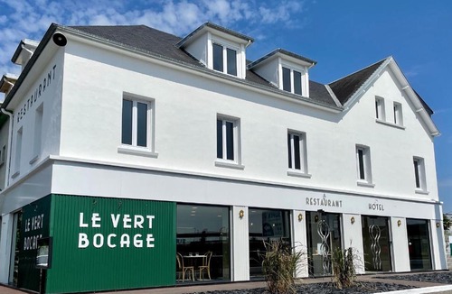 Franqueville-Saint-Pierre Hotel | Logis Hôtel & Restaurant Le Vert Bocage
