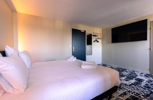 Franqueville-Saint-Pierre Hotel | Logis Hôtel & Restaurant Le Vert Bocage