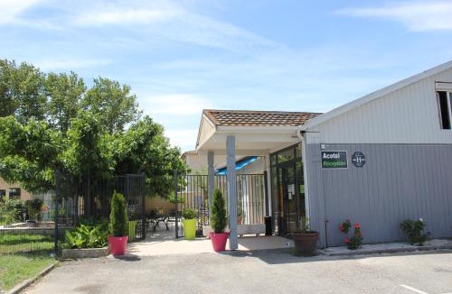 Saint Tronquet Business Park Hotel | Logis Hôtel Acotel Avignon Nord