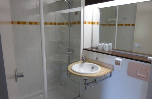 Saint-Saturnin Hotel | Logis Hôtel Alizéa, Le Mans Nord