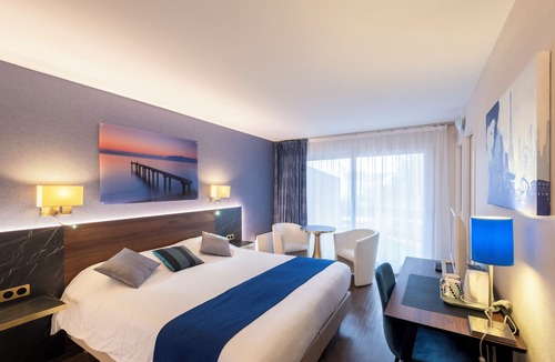Thonon-les-Bains Hotel | Logis Hôtel Arc en Ciel