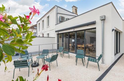 Mont d'Arene Hotel | Logis Hôtel Au Tambour