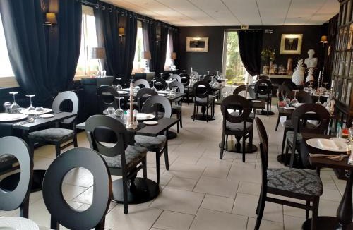 Magnac-Bourg Hotel | Logis Hôtel Auberge de L'Etang