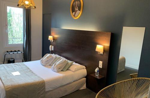 Onet-le-Chateau Hotel | Logis hôtel Aux Berges de l'Aveyron
