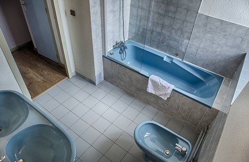 La Cote-Saint-Andre Hotel | Logis Hôtel de France