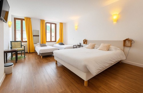 Faverges-Seythenex Hotel | Logis Hôtel de Genève