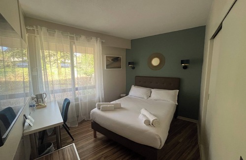 Pouzauges Hotel | Logis Hôtel de la Bruyere