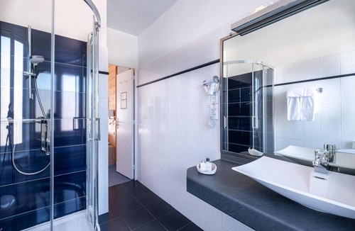 Audierne Hotel | Logis Hôtel de la Plage