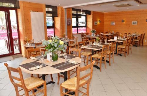 Mornant Hotel | Logis Hôtel de la Poste