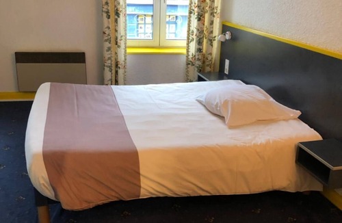 Saint-Paulien Hotel | Logis Hôtel des Voyageurs