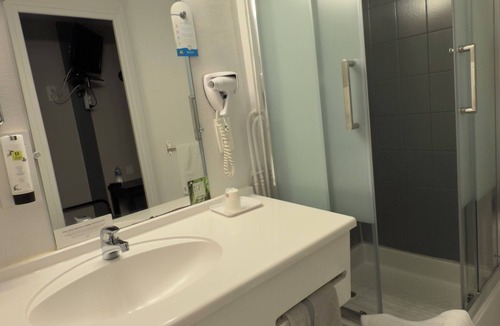 Tarnac Hotel | Logis hôtel des voyageurs