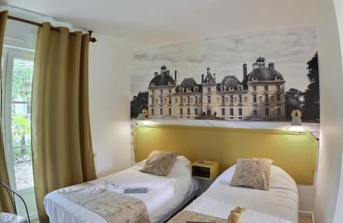 Tour-en-Sologne Hotel | Logis Hôtel du Château
