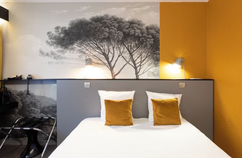 Oyonnax Hotel | Logis Hôtel du Haut-Bugey