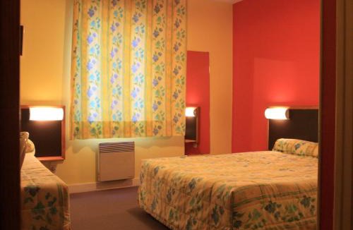 Pontorson Hotel | Logis Hôtel et Restaurant La Tour Brette