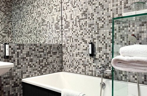 Chalons-en-Champagne Hotel | Logis Hôtel et Spa Le Renard