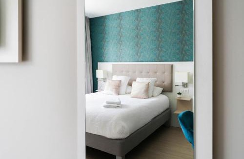 Morlaas Hotel | Logis Hôtel l'Amandier