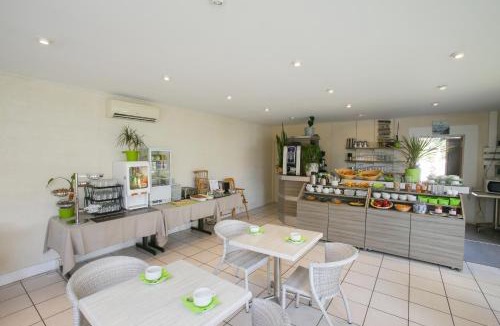 Biscarrosse Plage Hotel | Logis Hôtel La Forestière