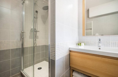 Pouilly-sur-Loire Hotel | Logis Hôtel Le Coq Hardi