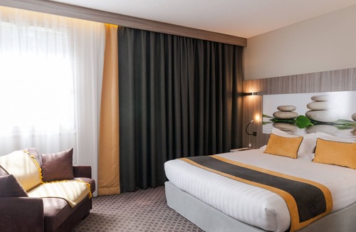 Thiers Hotel | Logis Hôtel Le Parc de Geoffroy