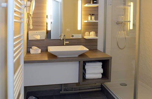 Thiers Hotel | Logis Hôtel Le Parc de Geoffroy