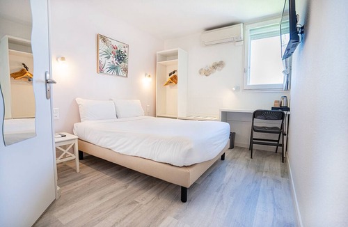 Le Sequestre Hotel | Logis Hôtel Le Rialto