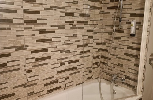 Panissieres Hotel | Logis Hôtel Le Tisseur des Saveurs