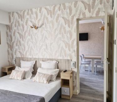 Les Vans Hotel | Logis Hôtel Le Vanséen