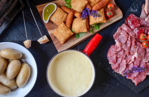 Ancelle Hotel | Logis Hôtel Les Autanes & Spa