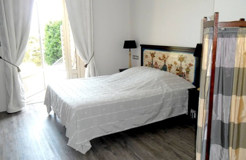 Cublac Hotel | Logis Hôtel - Les Collines