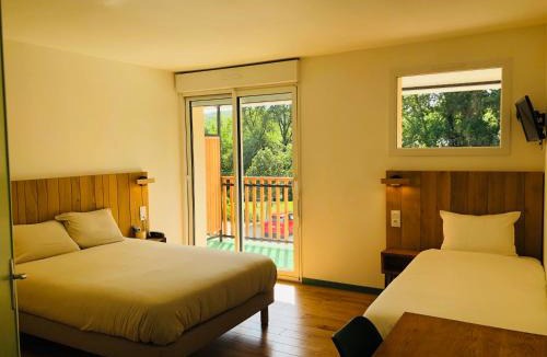 Bruere-Allichamps Hotel | Logis Hôtel Les TILLEULS