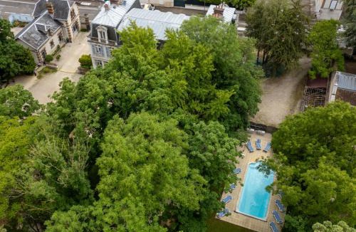 Auxerre Hotel | Logis Hôtel Les Maréchaux