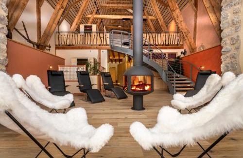 Chateauneuf-de-Randon Hotel | Logis Hôtel Restaurant de la Poste et La Grange Détente, espace bien-être