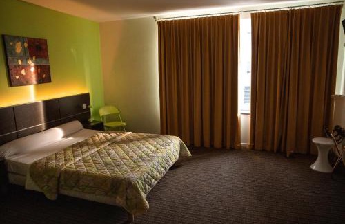 Gironcourt-sur-Vraine Hotel | Logis Hôtel Restaurant La Vraine