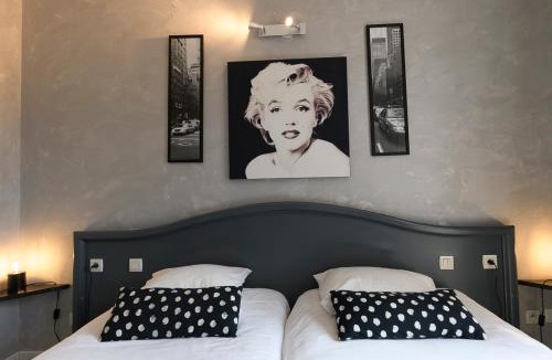 Saint-Jean-en-Royans Hotel | Logis Hôtel Restaurant Le Castel Fleuri