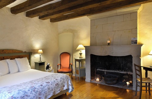 Yzeures-sur-Creuse Hotel | Logis Hôtel Restaurant Relais de la Mothe
