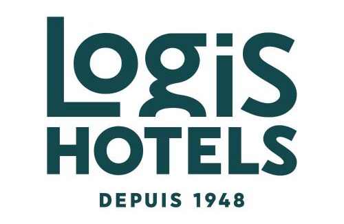 Saint-Chely-d'Aubrac Hotel | Logis Hôtel-restaurant Les Coudercous