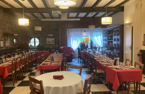 Tarascon-sur-Ariege Hotel | Logis Hôtel Restaurant de la Poste