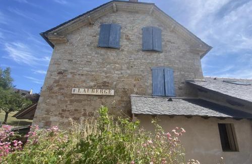 Muret-le-Chateau Hotel | Logis Hôtel Restaurant L'Auberge du Chateau
