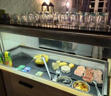 Argeles Plage Hotel | Logis Hôtel Restaurant les Charmettes