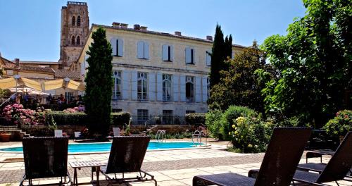 Lectoure Hotel | Logis Hôtel Restaurant de Bastar