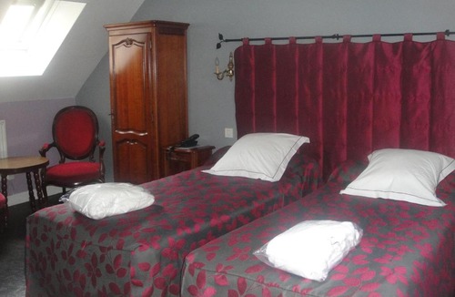 Montbard Hotel | Logis Hôtel Restaurant de l'Ecu