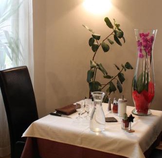 Vertolaye Hotel | Logis Hôtel Restaurant de la Dore