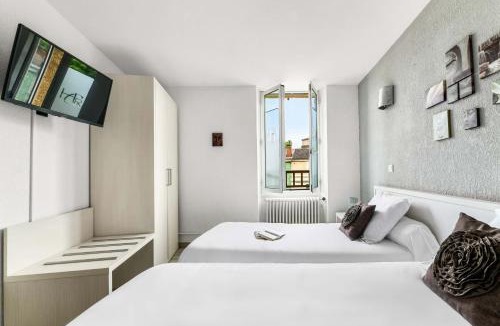 Estang Hotel | Logis Hôtel Restaurant du Commerce