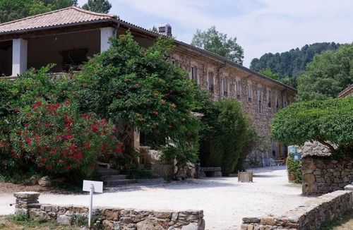 Largentiere Hotel | Logis Hôtel Restaurant Le Domaine de l'Eau Vive