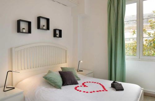 Malesherbes Hotel | Logis Hôtel Restaurant l'Ecu de France