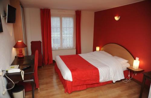 Malesherbes Hotel | Logis Hôtel Restaurant l'Ecu de France