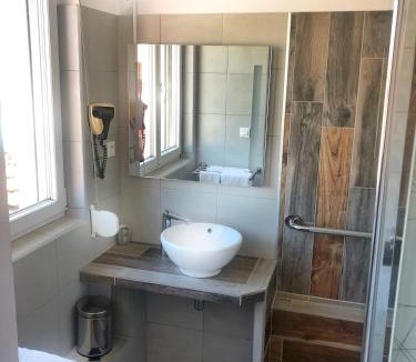 Hellimer Hotel | Logis Hôtel & Restaurant - Le Floride