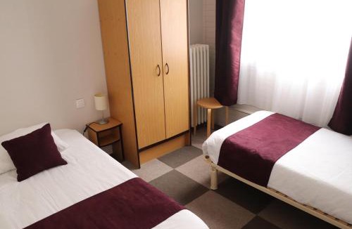 Lisieux Hotel | Logis Hôtel-Restaurant La Coupe d'Or