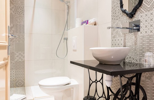 Blere Hotel | Logis Hôtel Restaurant Le Cheval Blanc