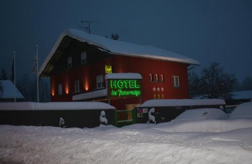 Bonnetage Hotel | Logis Hôtel & Restaurant Les Perce-Neige